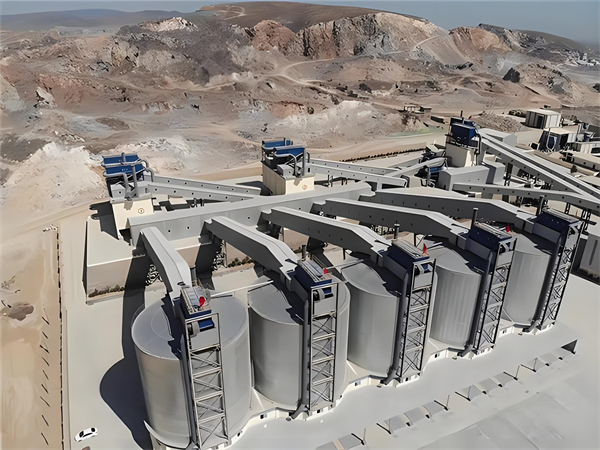 华南热作学院水泥钢板仓