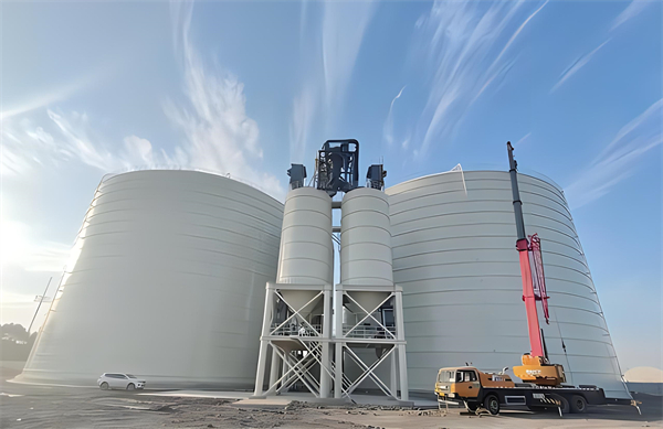 华南热作学院大型钢板库