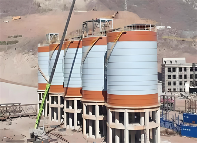 华南热作学院高架钢板仓